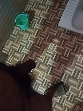 Snapshot of Avnisex chatting on July 1, 2026, 8:30 pm Avnisex online show from July 1, 2026, 8:30 pm
