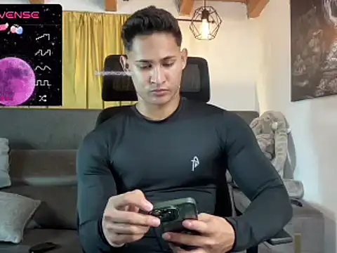 BenjaminCooperk online show from February 26, 2025, 6:47 am