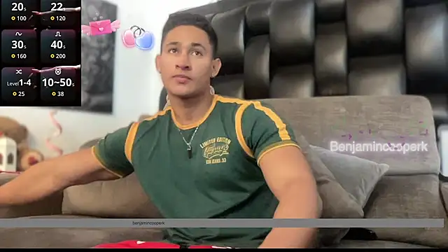 BenjaminCooperk online show from November 17, 2025, 5:35 am