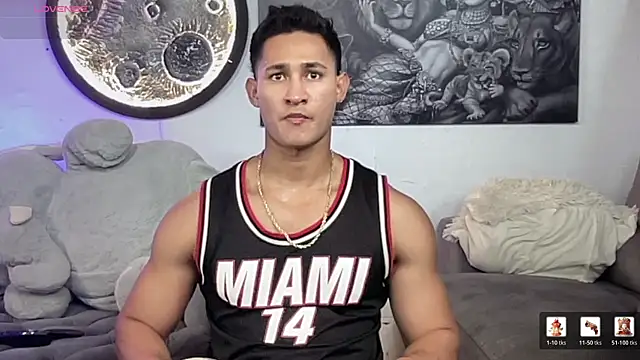 Snapshot of BenjaminCooperk chatting on April 11, 2026, 6:07 am BenjaminCooperk online show from April 11, 2026, 6:07 am