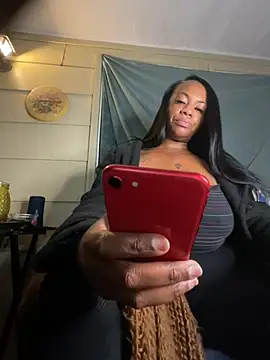 Snapshot of AlexaTheSlut chatting on February 14, 2025, 12:09 am AlexaTheSlut online show from February 14, 2025, 12:09 am