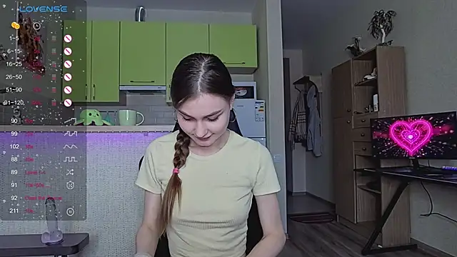Snapshot of _Sweet_Lilit_ chatting on December 15, 2024, 10:39 am Sweet Lilit online show from December 15, 2024, 10:39 am