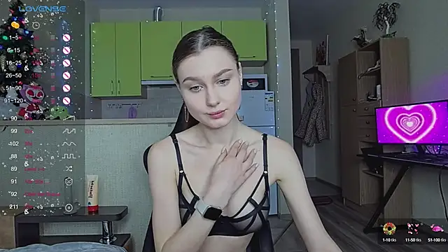 Snapshot of _Sweet_Lilit_ chatting on January 7, 2025, 10:43 am Sweet Lilit online show from January 7, 2025, 10:43 am