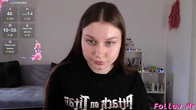 Snapshot of _Sweet_Lilit_ chatting on October 15, 2025, 9:42 am Sweet Lilit online show from October 15, 2025, 9:42 am