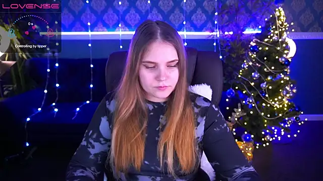 Snapshot of VinnaSky chatting on December 21, 2024, 7:38 pm VinnaSky online show from December 21, 2024, 7:38 pm