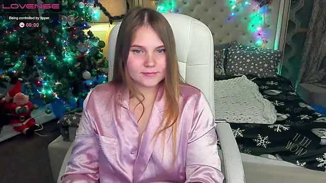 Snapshot of VinnaSky chatting on December 23, 2024, 4:12 am VinnaSky online show from December 23, 2024, 4:12 am