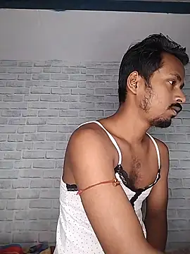 Snapshot of sujanmanda chatting on October 28, 2025, 8:40 am sujanmanda online show from October 28, 2025, 8:40 am