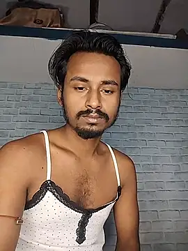 Snapshot of sujanmanda chatting on November 5, 2025, 4:12 am sujanmanda online show from November 5, 2025, 4:12 am