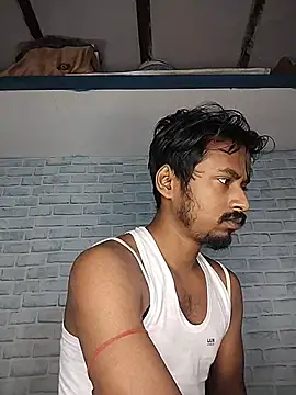 Snapshot of sujanmanda chatting on November 11, 2025, 4:23 am sujanmanda online show from November 11, 2025, 4:23 am