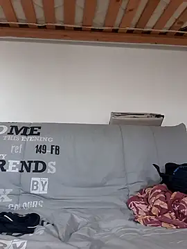 Lentbulant online show from October 7, 2025, 3:53 pm