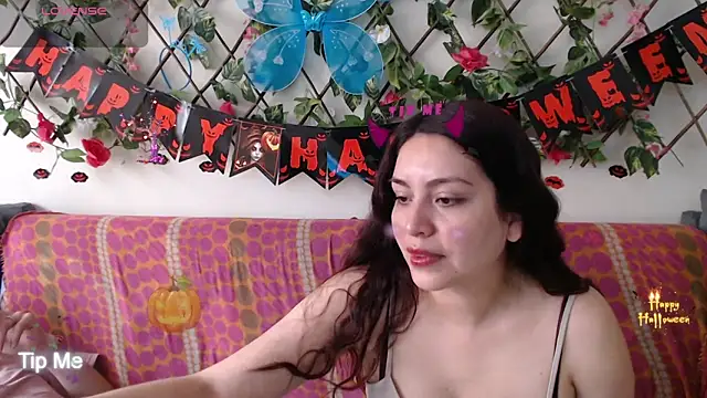 Jack Emily1 online show from November 5, 2025, 5:13 pm