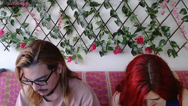 Snapshot of Jack_Emily1 chatting on May 20, 2026, 9:32 pm Jack Emily1 online show from May 20, 2026, 9:32 pm