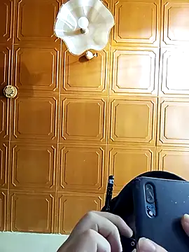 maiki7778 online show from April 30, 2026, 12:22 pm