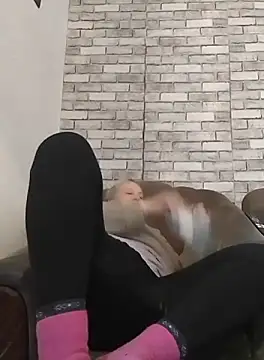 Snapshot of Cerd_Ayaz chatting on October 1, 2025, 5:57 am Cerd Ayaz online show from October 1, 2025, 5:57 am