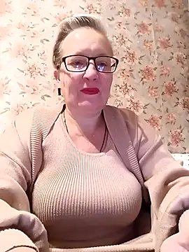 Snapshot of Cerd_Ayaz chatting on October 11, 2025, 12:10 am Cerd Ayaz online show from October 11, 2025, 12:10 am