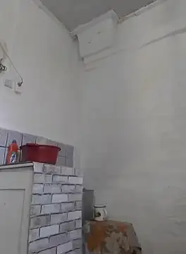 Snapshot of Cerd_Ayaz chatting on October 13, 2025, 6:24 am Cerd Ayaz online show from October 13, 2025, 6:24 am