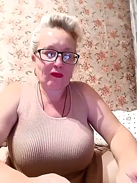 Snapshot of Cerd_Ayaz chatting on October 13, 2025, 6:41 pm Cerd Ayaz online show from October 13, 2025, 6:41 pm