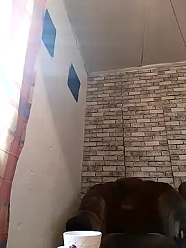 Snapshot of Cerd_Ayaz chatting on October 14, 2025, 7:09 am Cerd Ayaz online show from October 14, 2025, 7:09 am