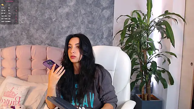 niko robin online show from February 11, 2025, 4:13 pm