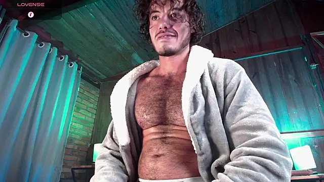 PedroMancini online show from March 11, 2026, 12:44 pm