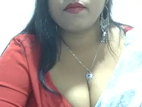 Snapshot of ROSEE_MERRYYYY chatting on January 21, 2025, 10:52 am ROSEE MERRYYYY online show from January 21, 2025, 10:52 am