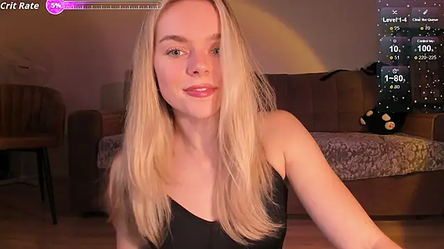 Snapshot of CharliSweet chatting on November 5, 2025, 2:17 pm CharliSweet online show from November 5, 2025, 2:17 pm