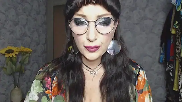 Aziza1 online show from September 8, 2025, 2:16 pm