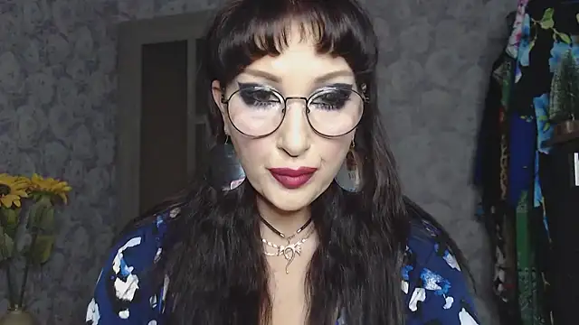 Aziza1 online show from September 23, 2025, 2:42 pm