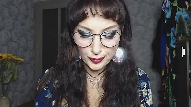 Aziza1 online show from September 29, 2025, 3:17 pm