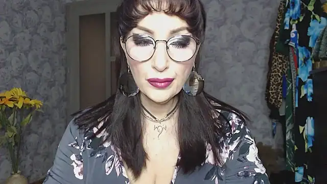 Aziza1 online show from March 24, 2026, 1:16 pm