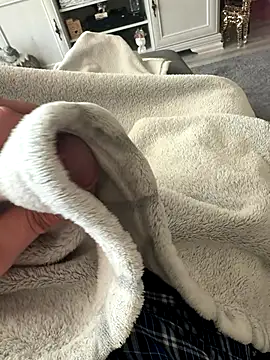 frechsein online show from December 1, 2025, 1:38 pm