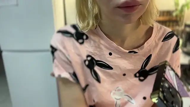 BowToYourWeakness online show from December 28, 2024, 11:30 am