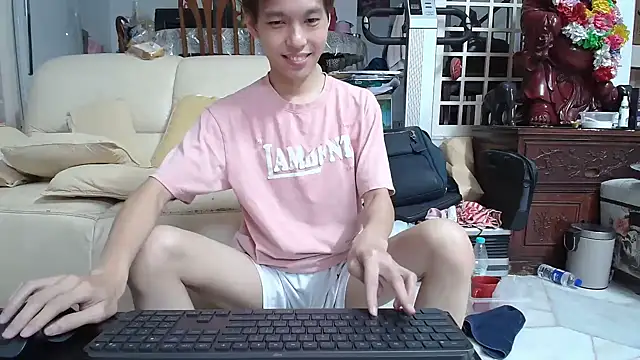 Snapshot of andrewooi chatting on December 28, 2024, 4:41 pm andrewooi online show from December 28, 2024, 4:41 pm