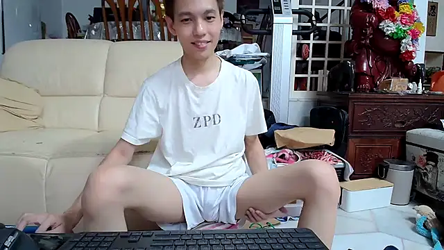 Snapshot of andrewooi chatting on January 24, 2025, 1:57 pm andrewooi online show from January 24, 2025, 1:57 pm