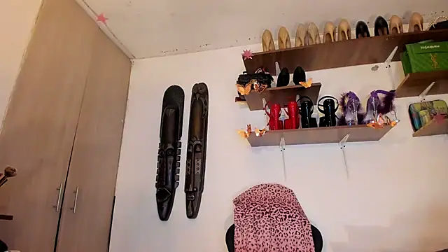 Snapshot of sashasweethot chatting on October 10, 2025, 1:26 am sashasweethot online show from October 10, 2025, 1:26 am