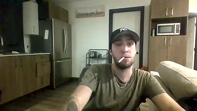 jijicool1 online show from January 9, 2026, 11:28 pm