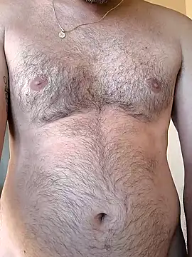 Snapshot of Leo_Big chatting on February 7, 2025, 11:01 am Leo Big online show from February 7, 2025, 11:01 am