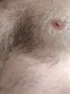 Snapshot of Leo_Big chatting on October 8, 2025, 11:08 am Leo Big online show from October 8, 2025, 11:08 am