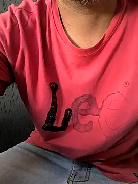 Snapshot of Leo_Big chatting on October 9, 2025, 6:17 pm Leo Big online show from October 9, 2025, 6:17 pm