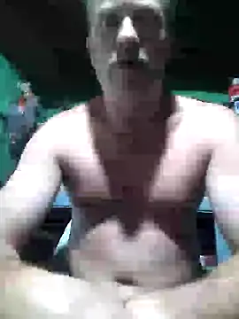 Snapshot of Alvaro2017 chatting on January 31, 2025, 1:11 am Alvaro2017 online show from January 31, 2025, 1:11 am