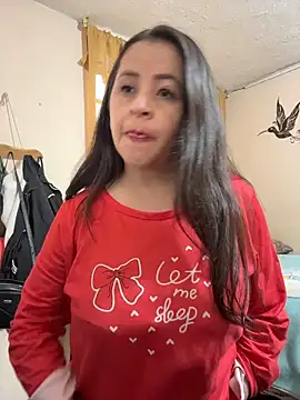 latinfemale online show from February 28, 2026, 10:22 pm