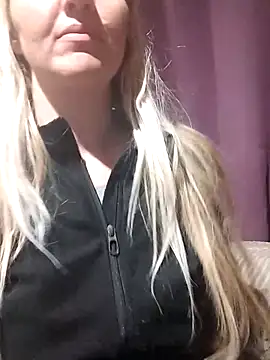 Snapshot of Mllesha74000 chatting on January 18, 2026, 6:55 pm Mllesha74000 online show from January 18, 2026, 6:55 pm