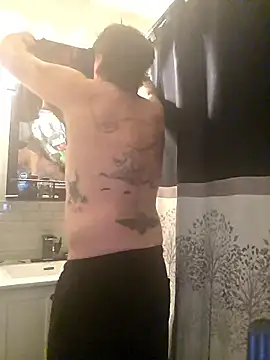 Snapshot of canadacockinme chatting on October 27, 2025, 11:09 pm canadacockinme online show from October 27, 2025, 11:09 pm