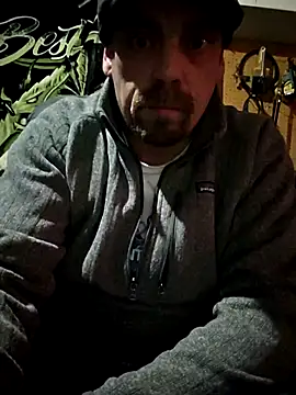 Snapshot of canadacockinme chatting on November 4, 2025, 9:41 am canadacockinme online show from November 4, 2025, 9:41 am