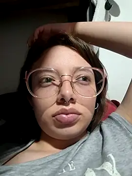 linda-schmidt online show from December 20, 2025, 3:13 am