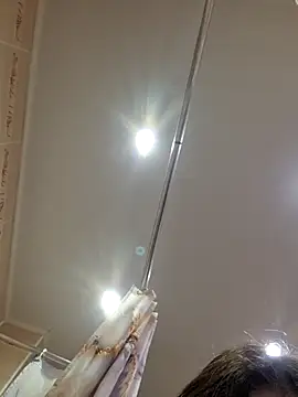 alyssa sweet online show from December 18, 2025, 5:02 am