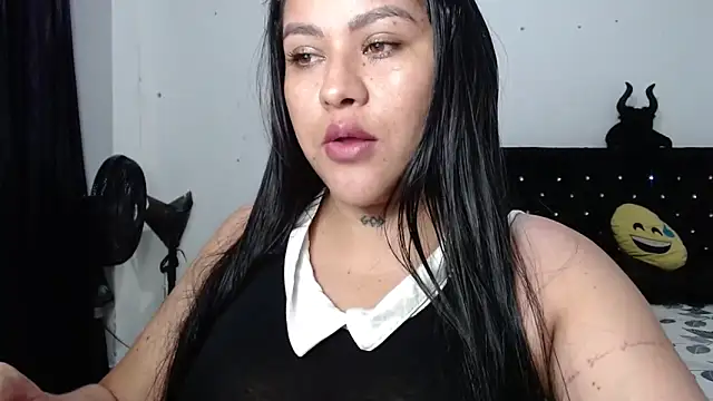 venuz mendoza20 online show from October 1, 2025, 1:39 pm