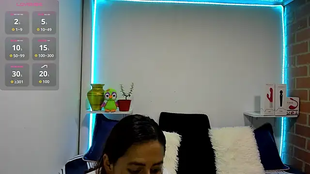 rukminilatin online show from March 21, 2026, 1:32 am