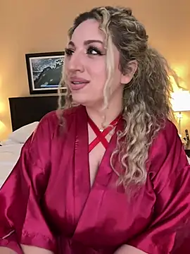 miamellycious online show from February 5, 2025, 1:26 am