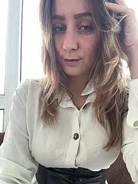 Snapshot of Puzdosia chatting on November 25, 2025, 7:08 am Puzdosia online show from November 25, 2025, 7:08 am